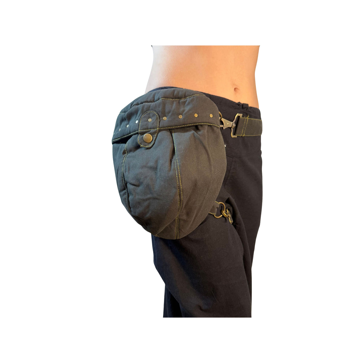 Acorn Leg Belt