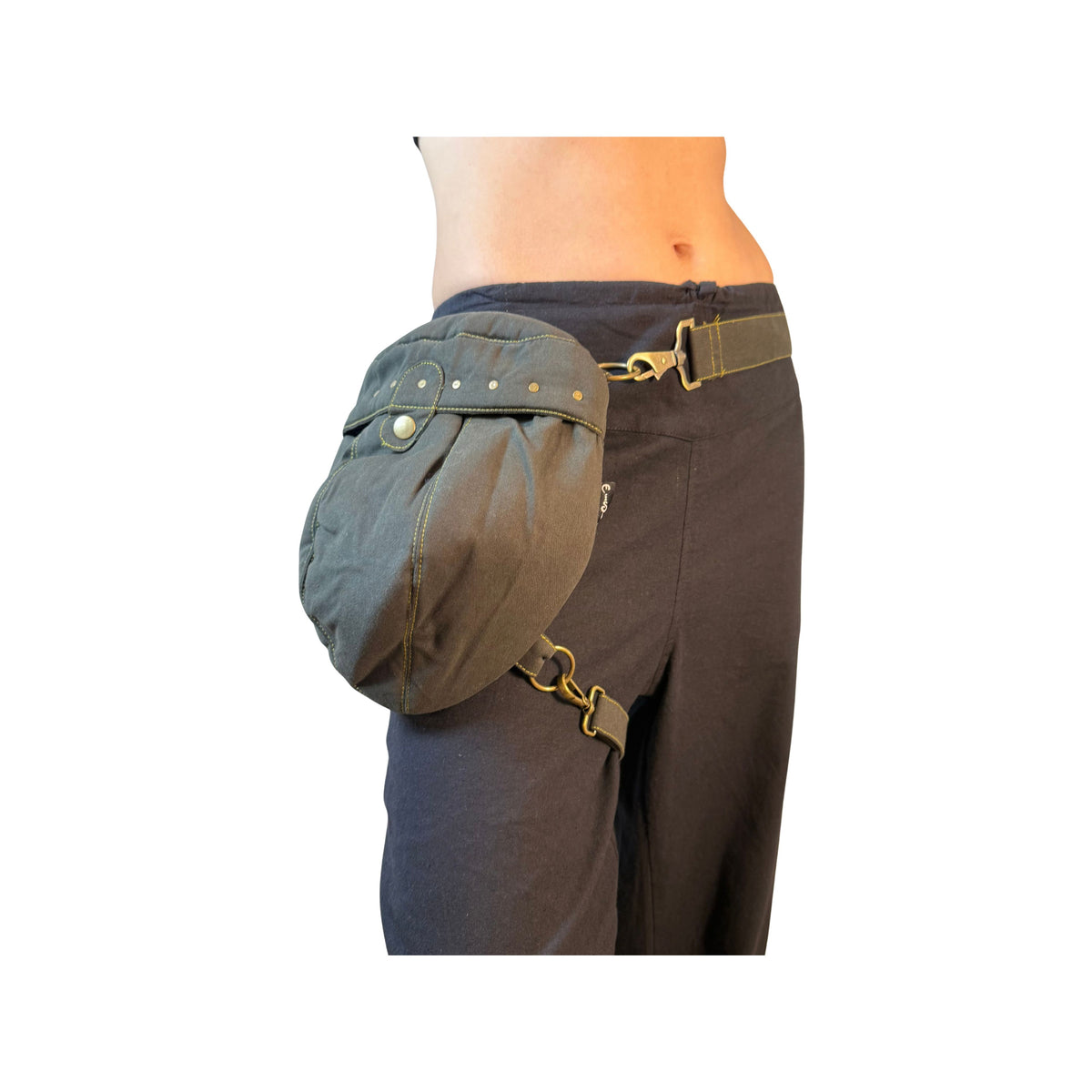 Acorn Leg Belt