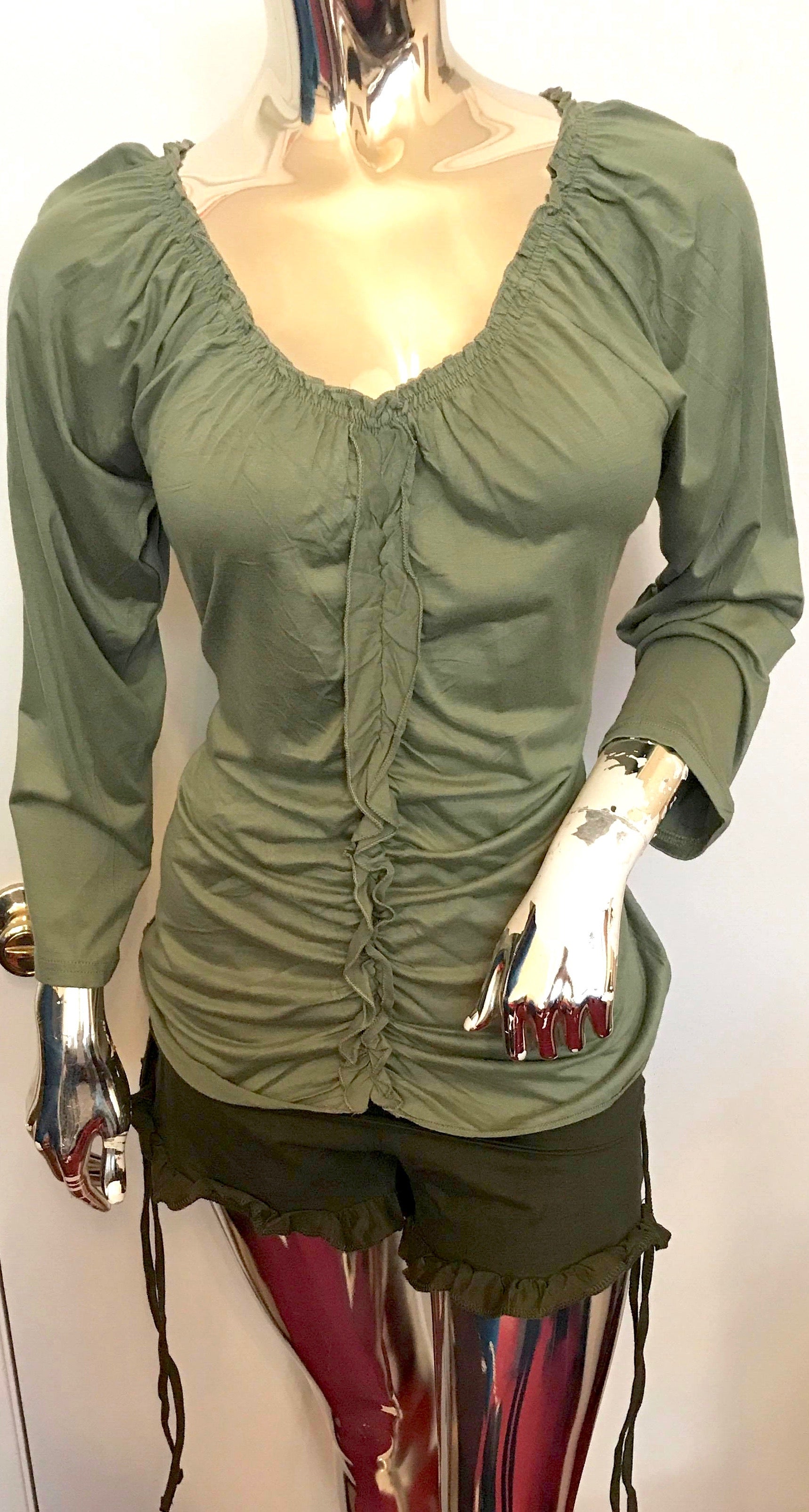 M047 Long Sleeve Ruffle Shirt - Mishu Boutique