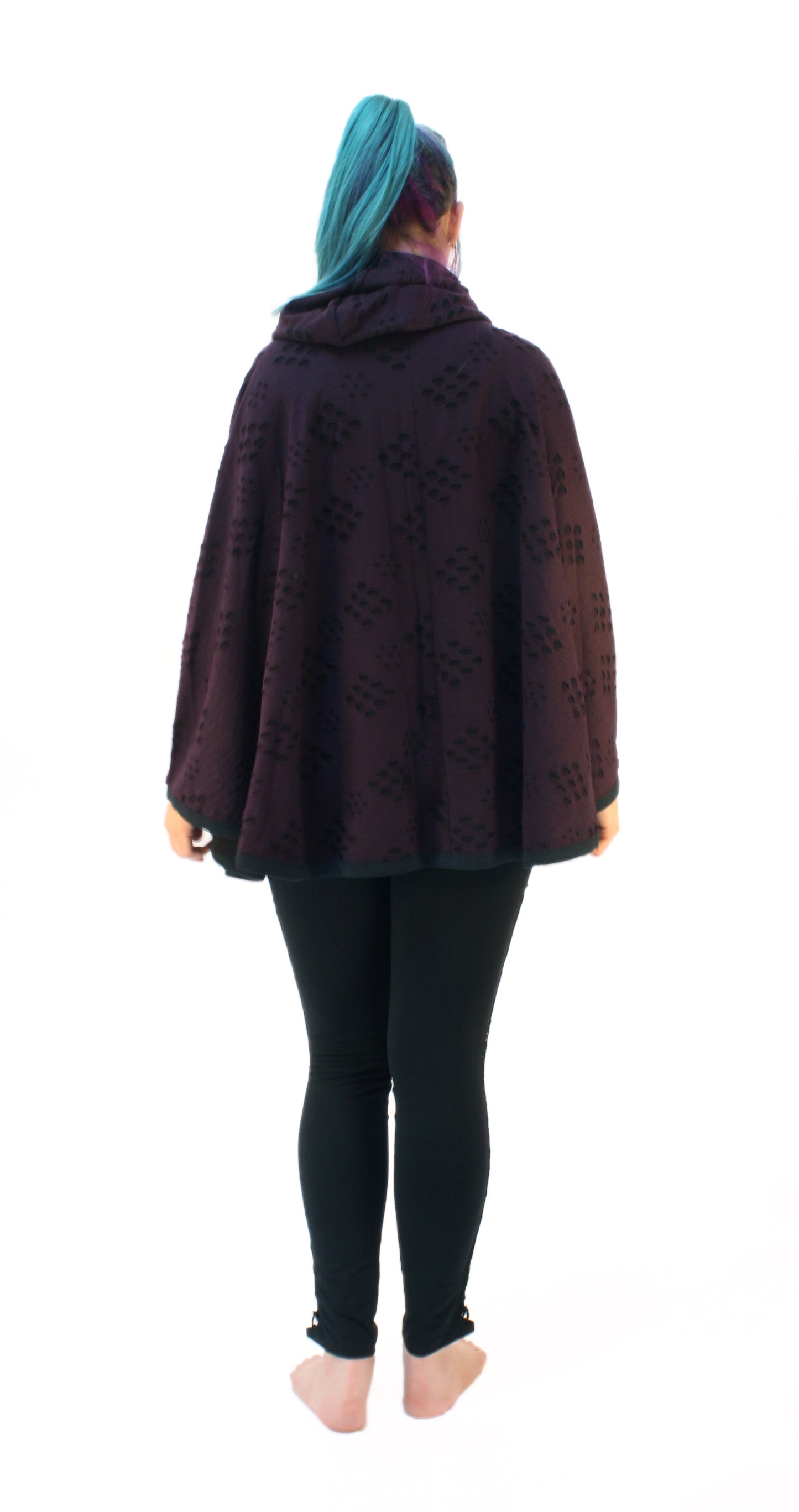 MR601 Oracle Poncho - Mishu Boutique